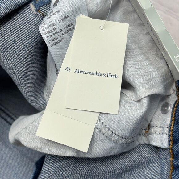 NWT Abercrombie & Fitch Women High Rise Mom Jean Shorts Size 32/14 Denim C056 -9 - Picture 10 of 16